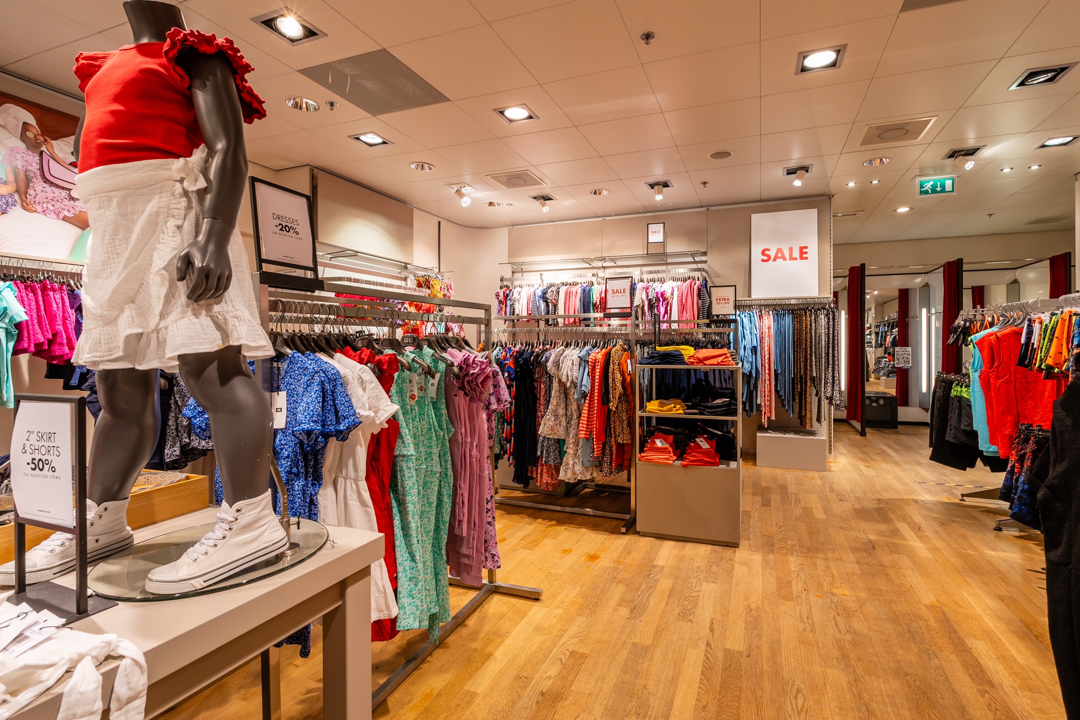 Spijkenisse, Uitstraat 139 , 139A en Nieuwstraat 186 image