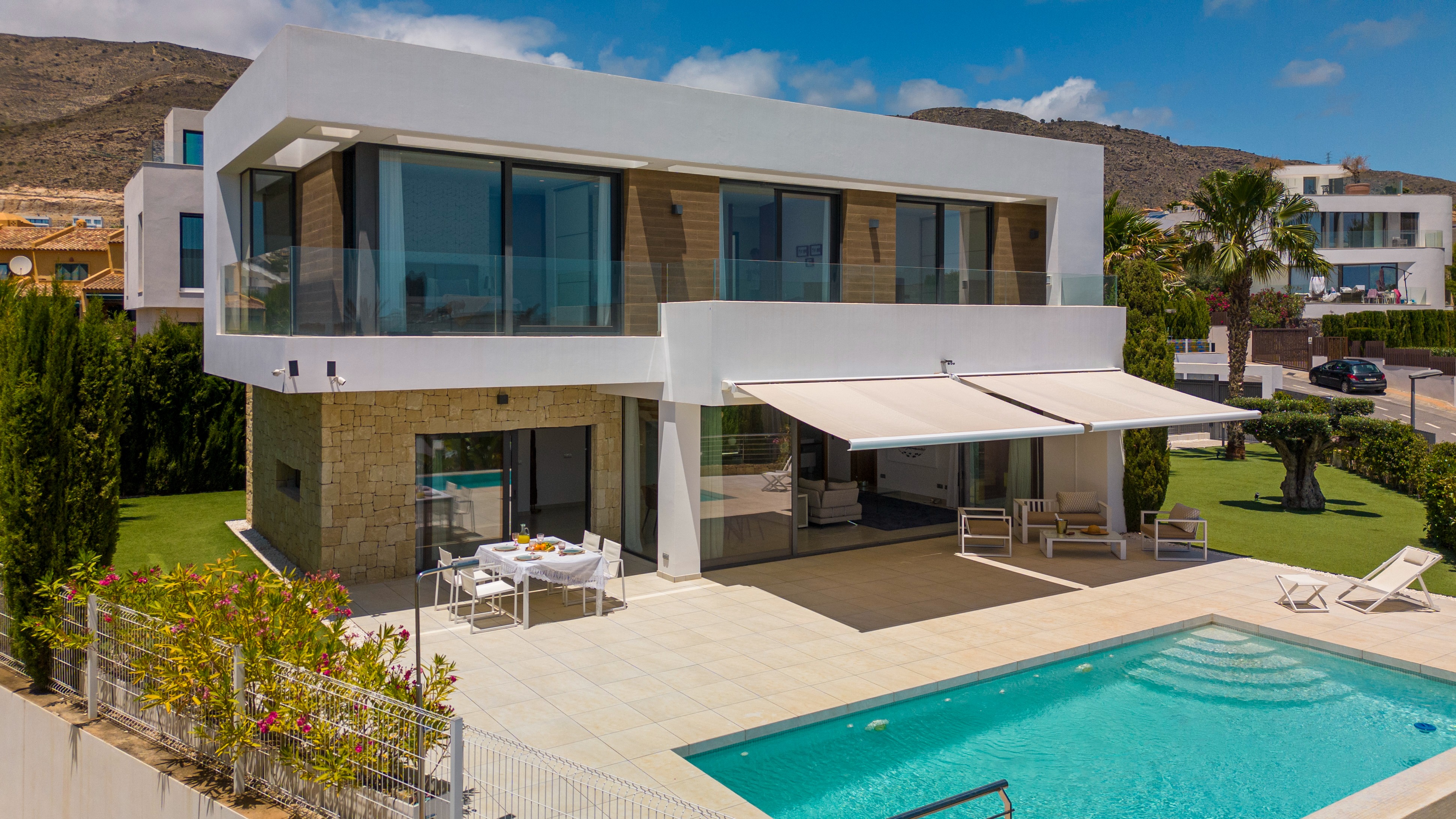 Finestrat, Carrer Brusel-les 2 image