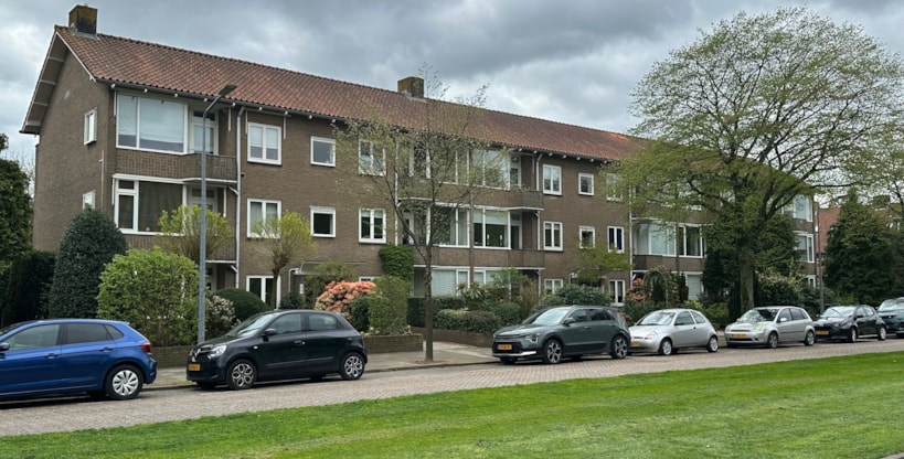 Hilversum, Admiraal De Ruyterlaan image