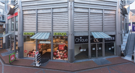 Spijkenisse, Uitstraat 115 image