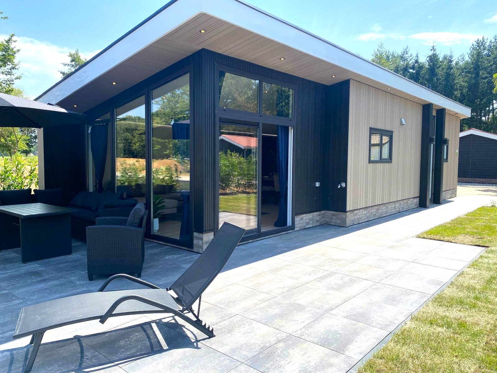 Huppel, Vredenseweg 188 image