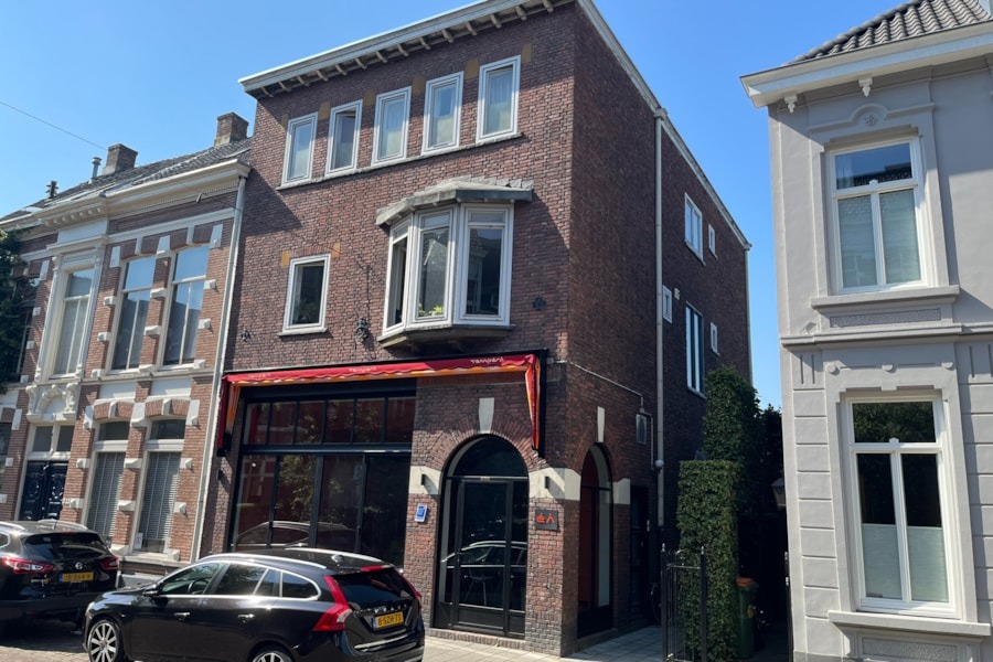 Image of Breda, Ginnekenweg 230 BG, A & B