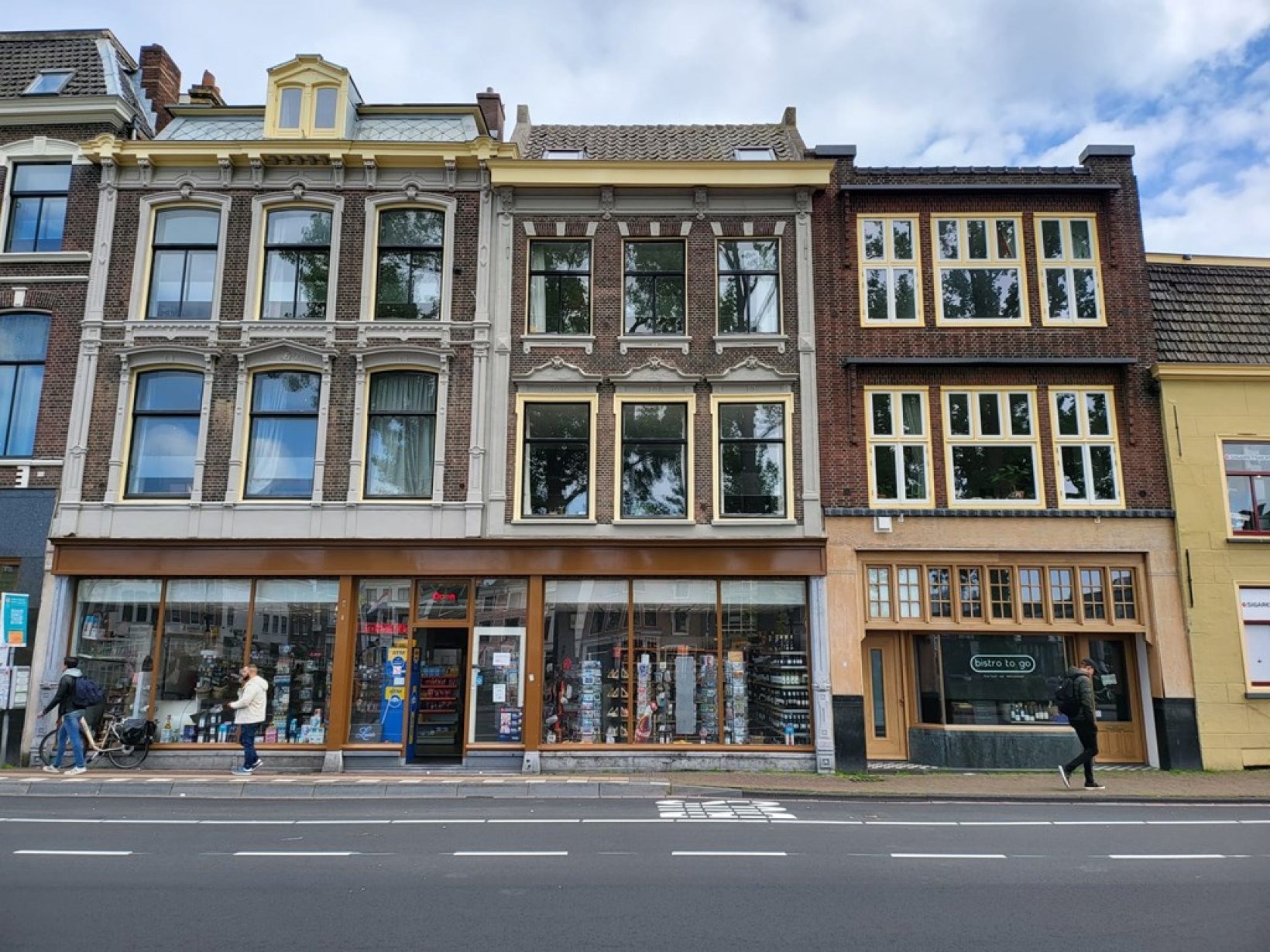 Leiden, Botermarkt 14 -14A-14B , Prinsessekade 3-4, 5-5A & Schapensteeg 3, 5-5A, 7A image