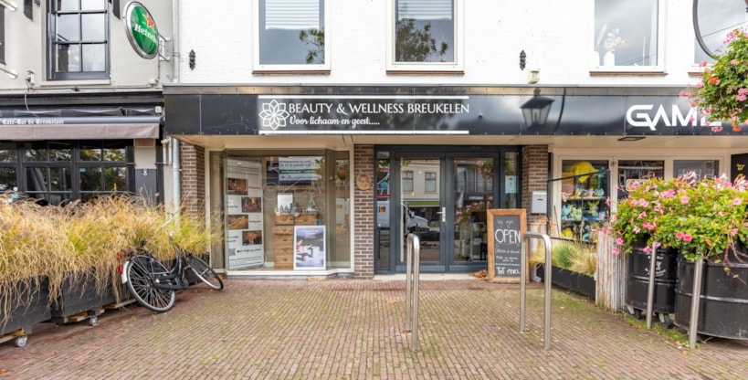 Breukelen, Kerkbrink 5 , 5A en Hazeslinger 8 image