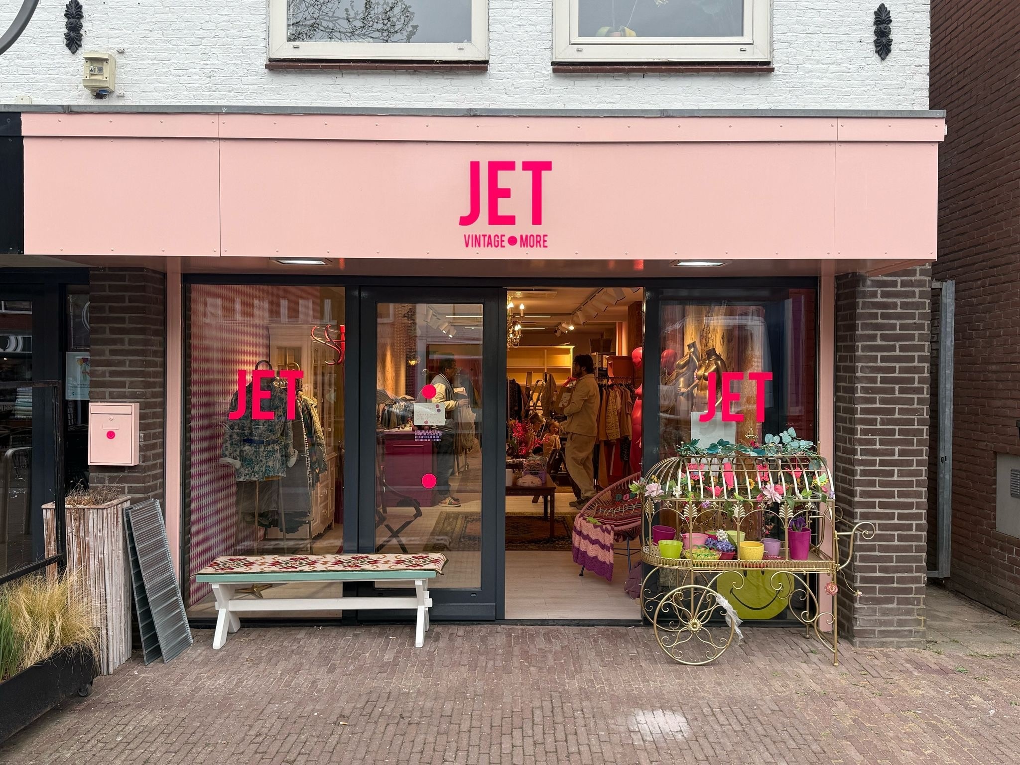 Breukelen, Kerkbrink 5 , 5A en Hazeslinger 8 image
