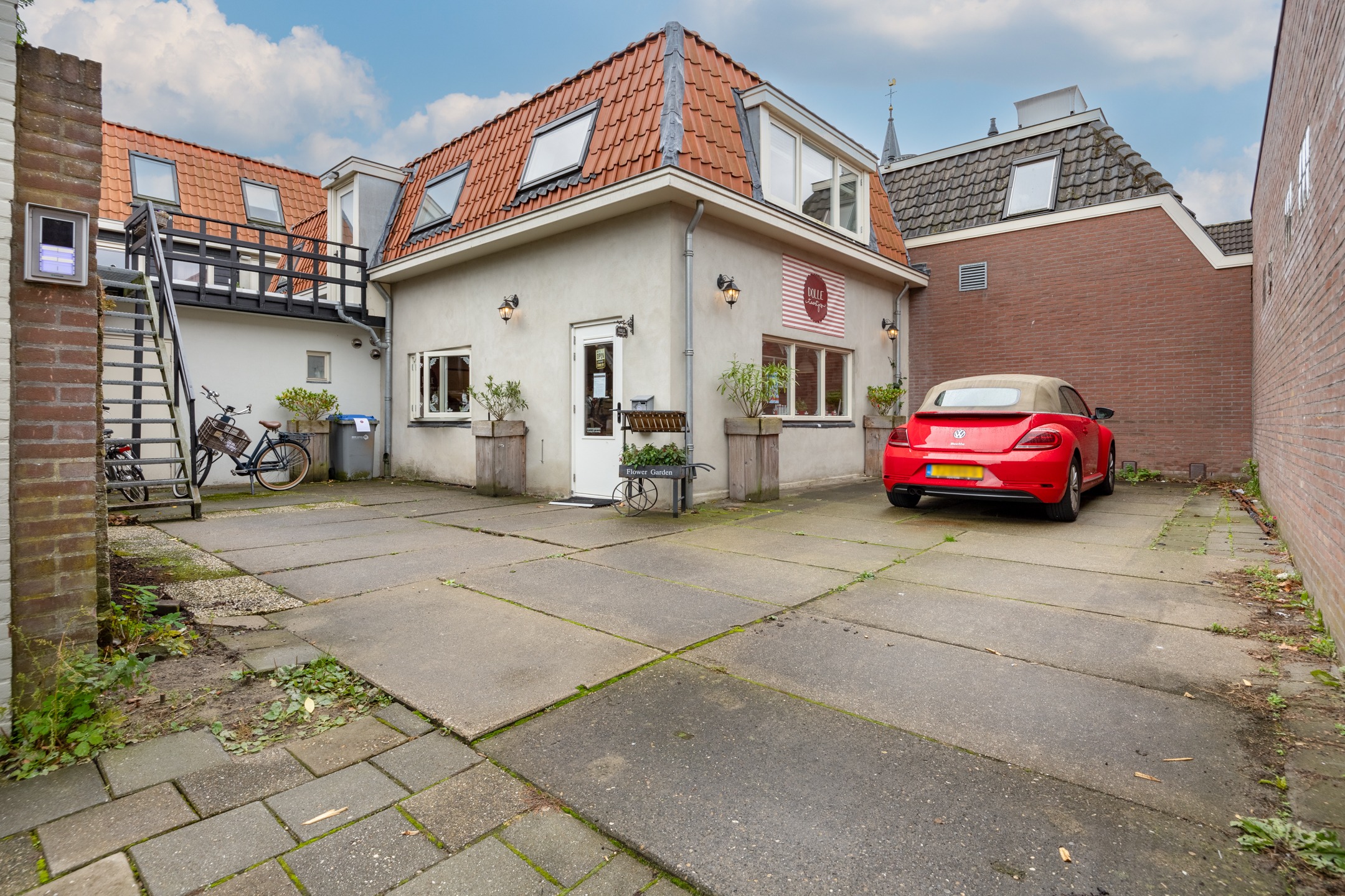 Breukelen, Kerkbrink 5 , 5A en Hazeslinger 8 image