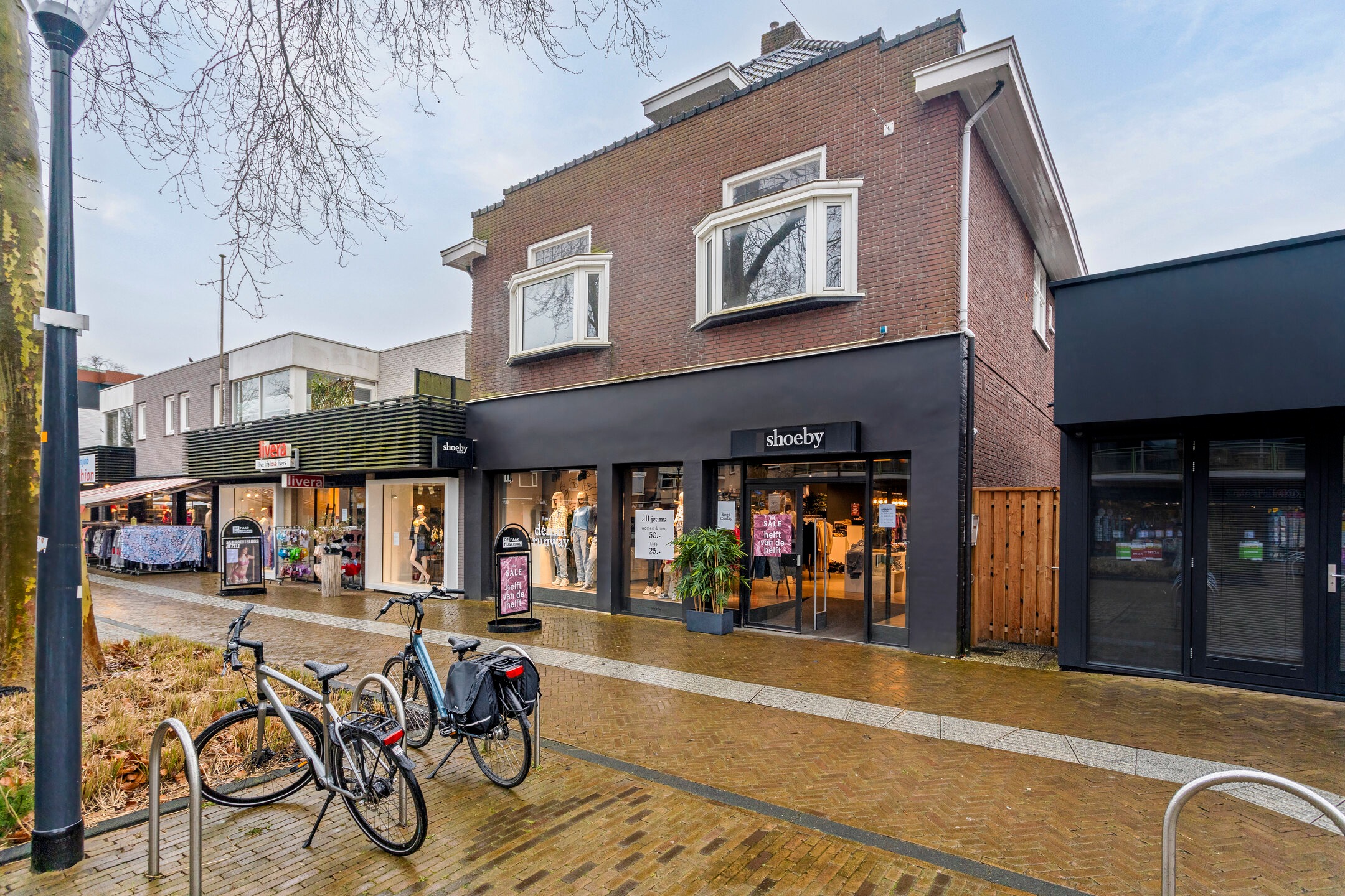 Nijverdal, Grotestraat 105 + 105A image
