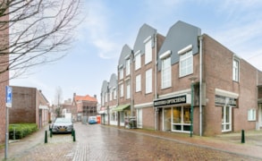 Dinteloord, Raadhuisplein 7 , 7A, 7B & 9 image