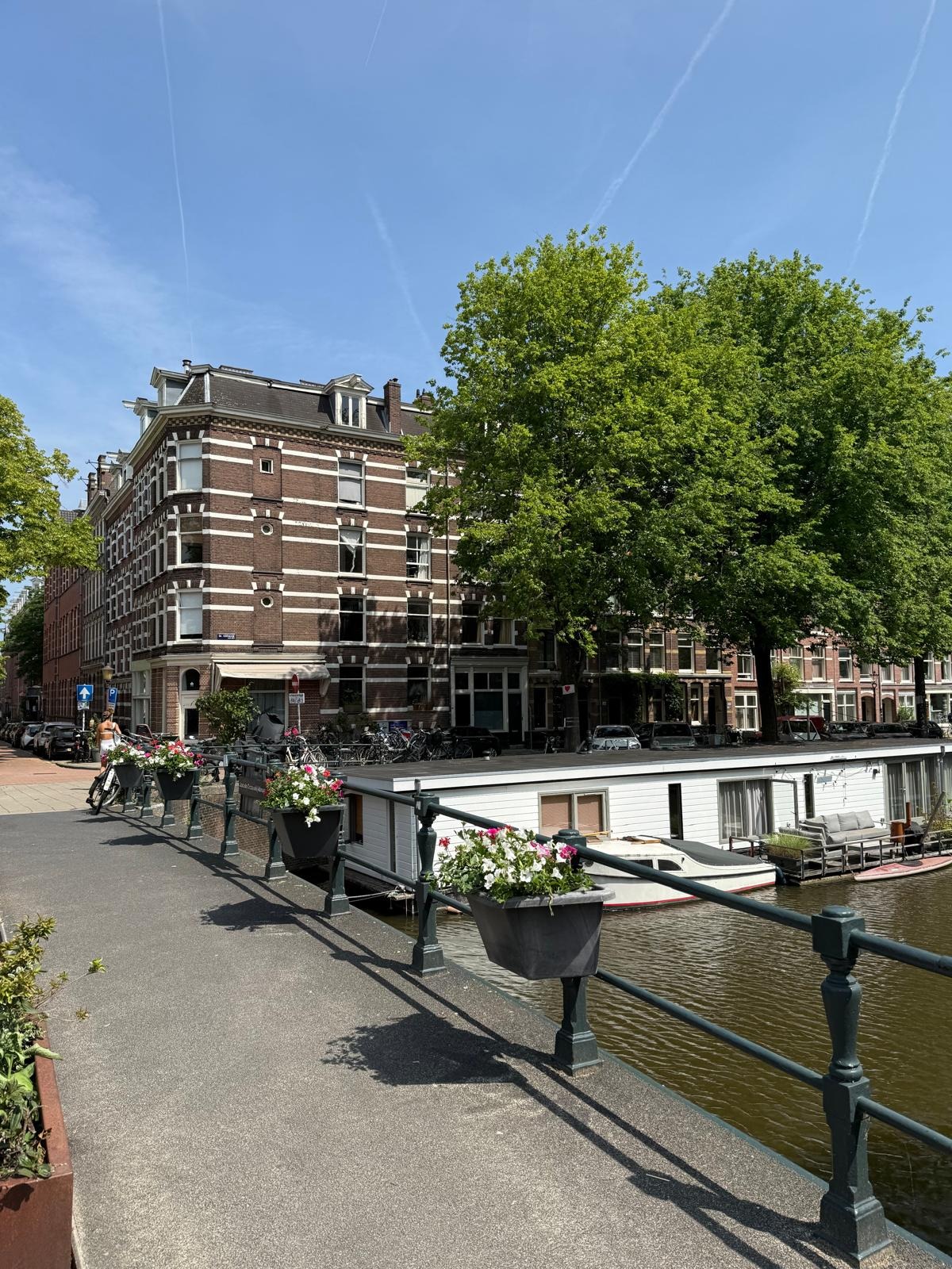 Amsterdam, Da Costakade 97 & Potgieterstraat 47 image