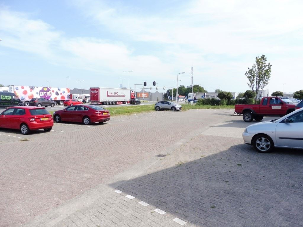 De Lier, Jan van de Laarweg 12& 16A image