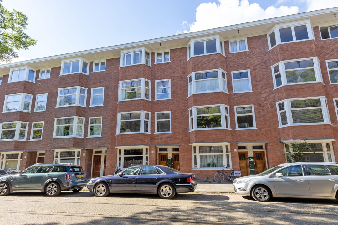 Amsterdam, Hunzestraat 92H, 92-1, 92-2, 94H, 94-1 & 94-2. Image of Amsterdam, Hunzestraat 92H, 92-1, 92-2, 94H, 94-1 & 94-2.