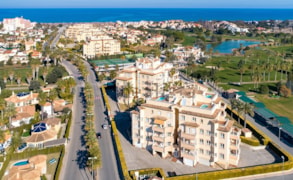 Oliva, Avenida de Oliva Nova 6 image